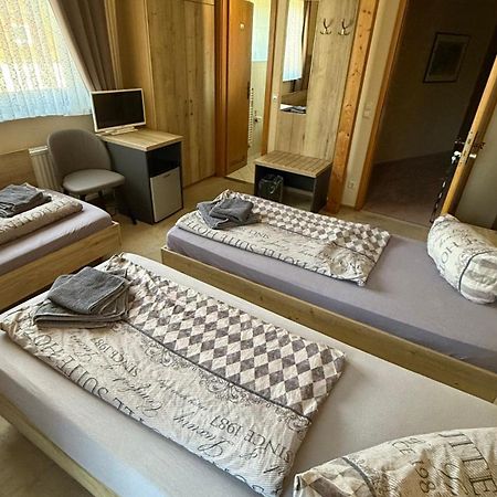 Hotel Pension Pamina 베를린 외부 사진